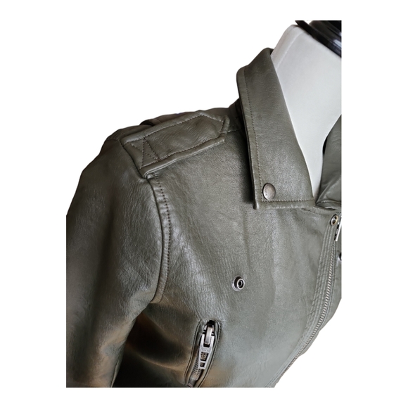 [BLANKNYC] Women's PU Leather Moto Jacket Olive Green - Picture 10 of 15